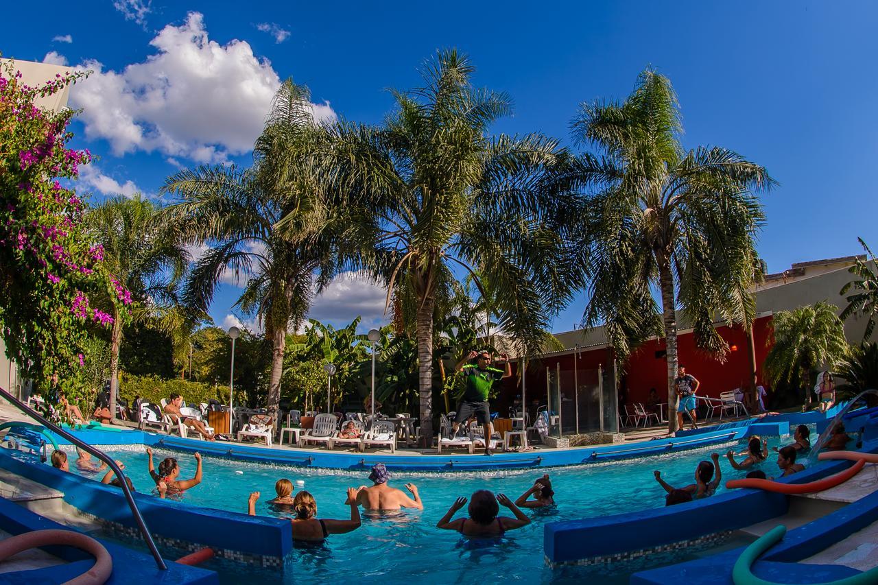 Hotel Termal Emperatriz Termas De Rio Hondo Exterior photo